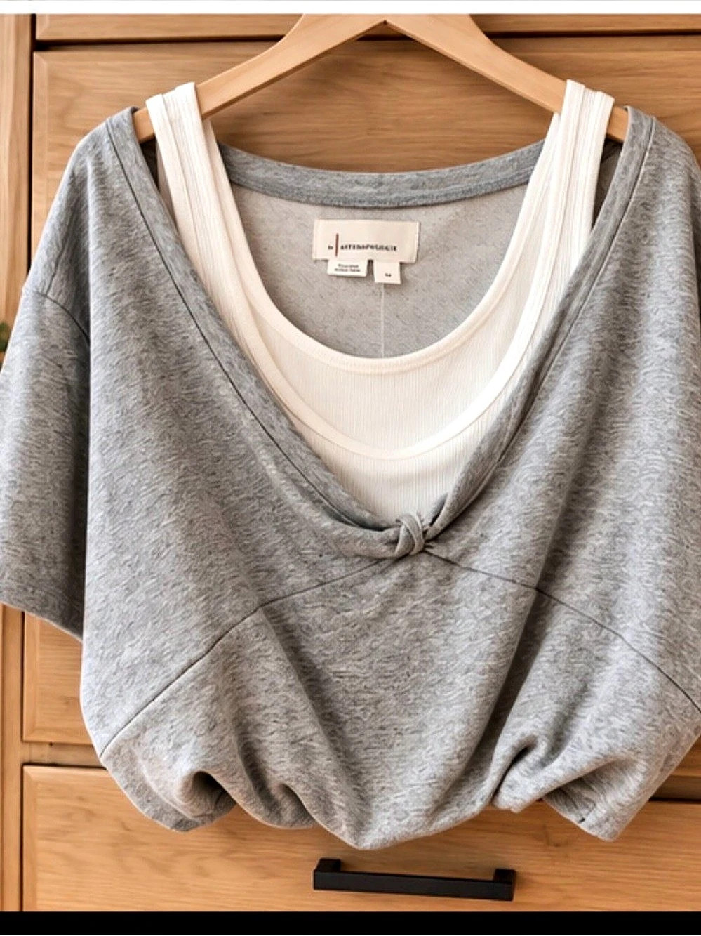 Anthropologie Gray & White Size Medium
